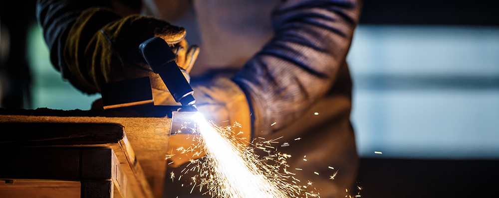 Why You Should Consider Lincoln’s Plasma Cutters